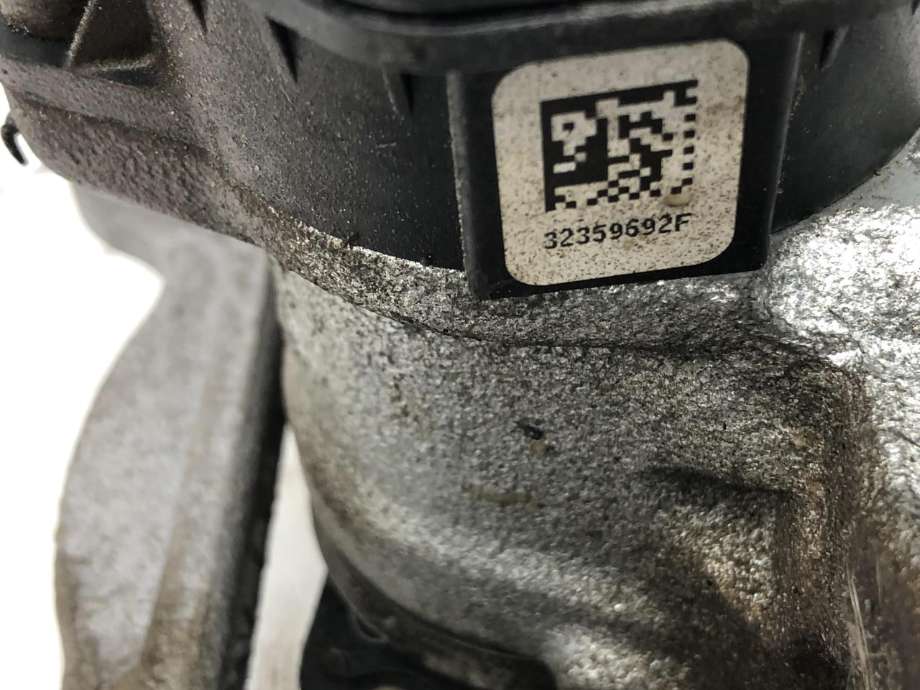 Bremsecaliper høyre bak, elektrisk til MG ZS EV 2022-->> (Type I, Fase 2) (10662558|)