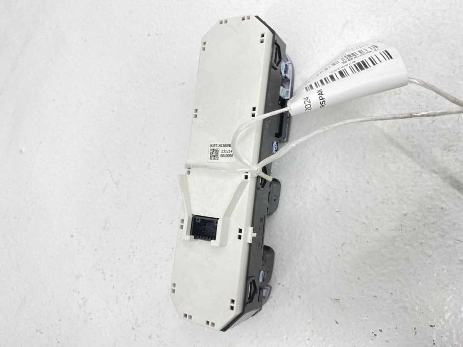 Bryter ruteheis førerdørspanel til Hyundai Ioniq 5 2021-->>  (93571NI 360MEE|)