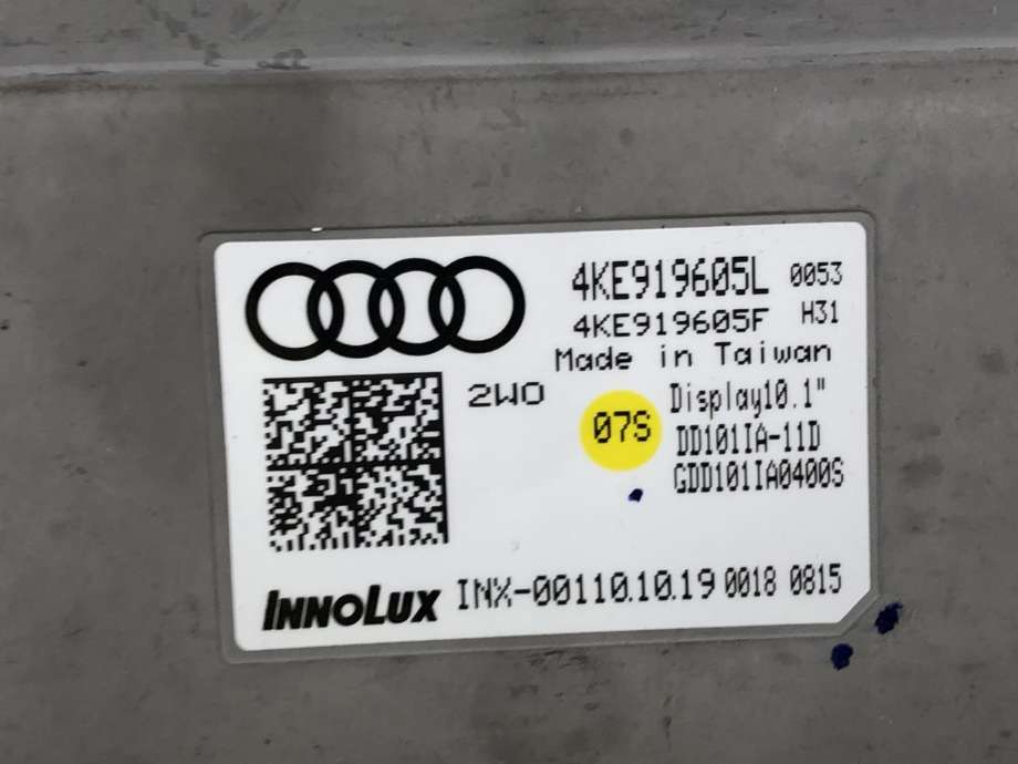 Bilstereo navigasjon skjerm til Audi e-tron 2018-->>  (4KE 919 605 L|)