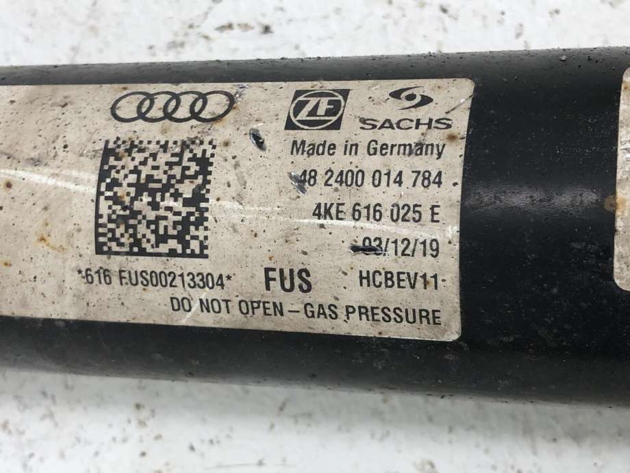 Støtdemper bak til Audi e-tron 2018-->>  (4KE 616 025 F|)