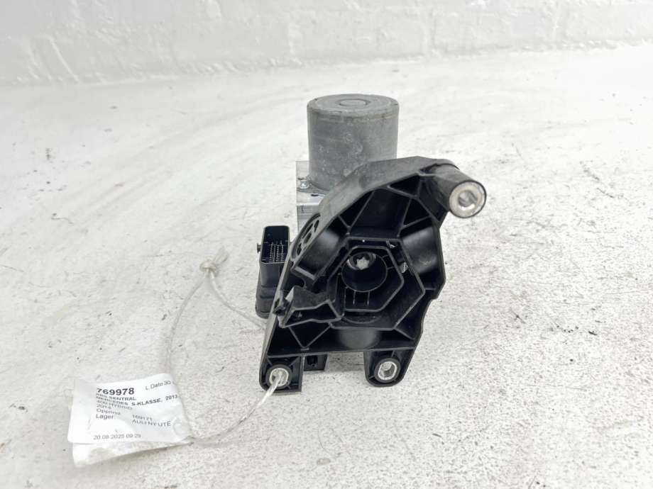 ABS sentral til Mercedes S-Klasse 2013-2020 (W222) (W222) (A 222 431 01 00|)