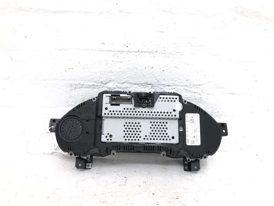 Instrumentpanel til Audi A6 2011-2014 (Type IV, Fase 1) (C7) (C7) (4G8 920 931 E|)