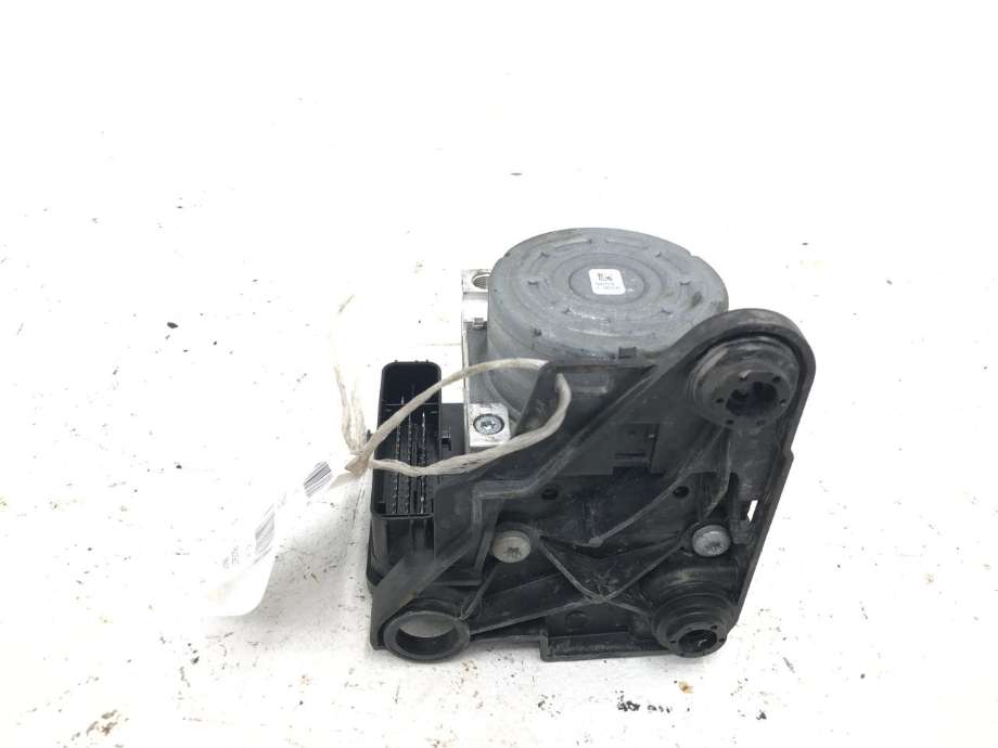ABS sentral til VW Golf VII 2017-2020 (Fase 2) (5Q0 614 517 DB|)