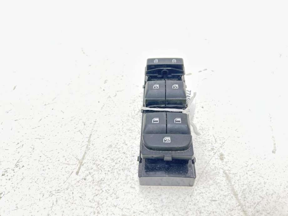 Bryter ruteheis førerdørspanel til Kia e-Soul, 2019-->> (Type III) (93571K0301)