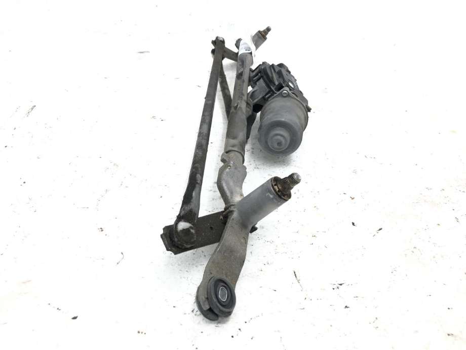 Viskermotor frontrute komplett m/overføring til Toyota Hilux 2016-2020  (851100K171|)