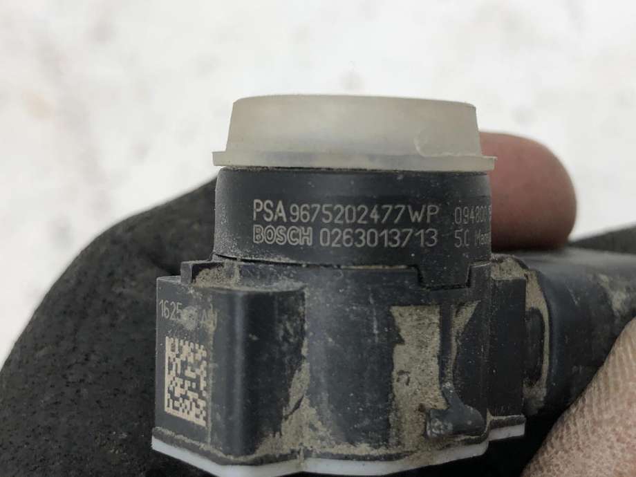 Parkeringssensor bak til Peugeot Expert 2016-->> (Type III)  (16 099 810 80|)