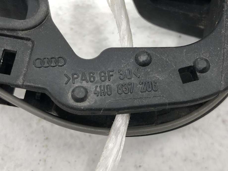Dørhåndtak utv høyre foran til Audi A6 2011-2014 (Type IV, Fase 1) (C7) (C7) (4H0 837 206|)