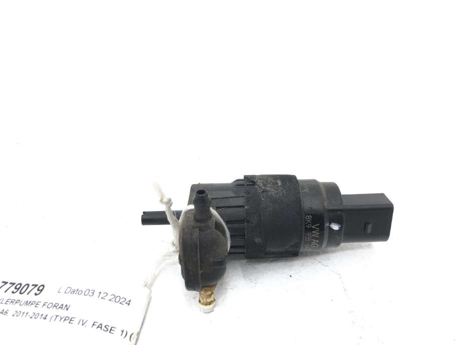 Spylerpumpe foran til Audi A6 2011-2014 (Type IV, Fase 1) (C7) (C7) (3B7 955 681|)