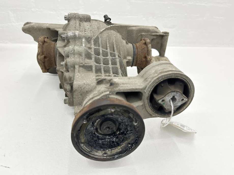 Kardang klokke bak til Audi A4 2015-2019 (Type V, Fase 1) (B9) (B9) (0DB 500 043 G|)