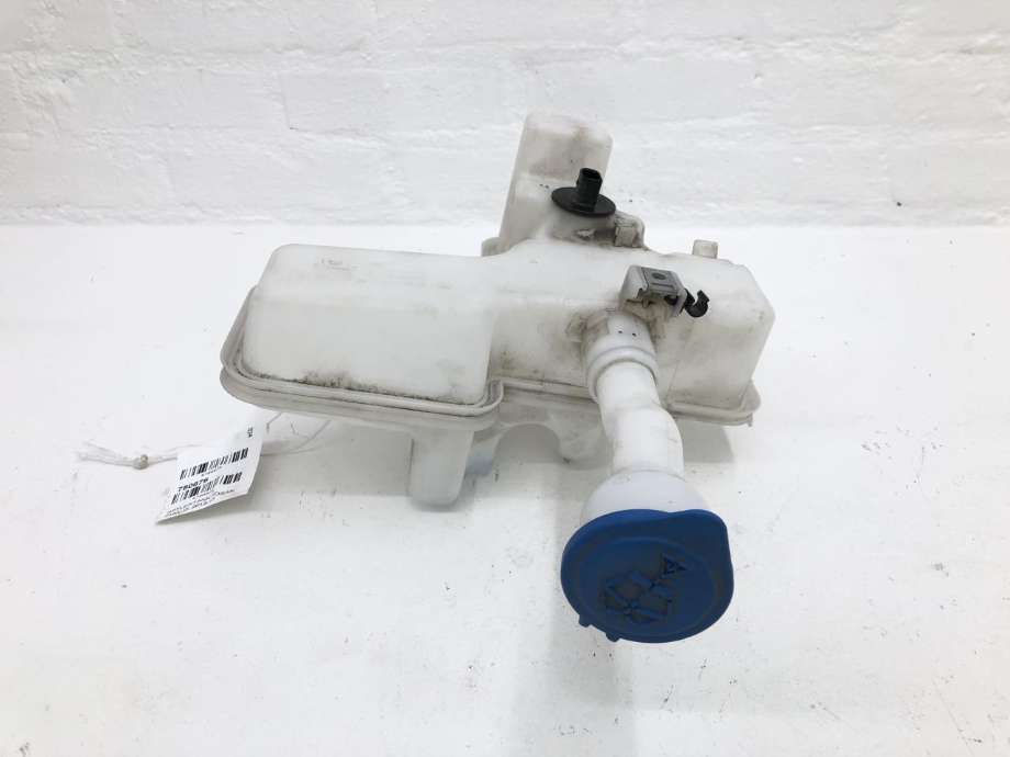 Spylertank foran til BMW i3 2013-2022 (61 66 7 381 592|)