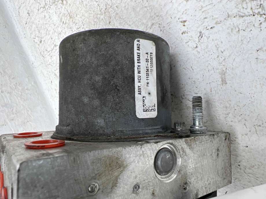 ABS motor til Tesla Model 3 2018-2023 (Fase 1)  (1103541-00-A|1044745-00-B|)