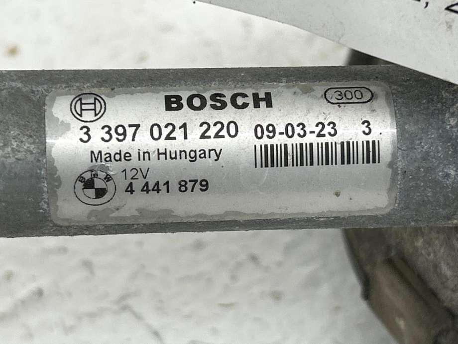 Viskermotor frontrute komplett m/overføring til BMW 7-Serie 2009-2015 (F01/F02/F03/F04) (F01/F02/F03/F04) (61 61 7 306 266|)