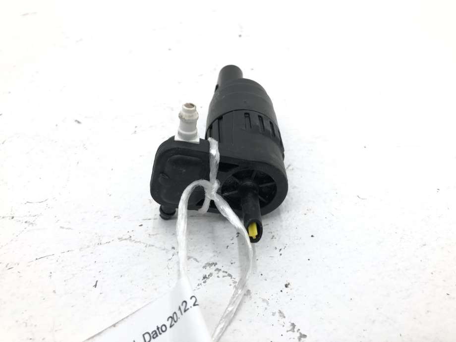 Spylerpumpe til Audi Q4 e-tron 2021-->>  (1K6 955 651|)