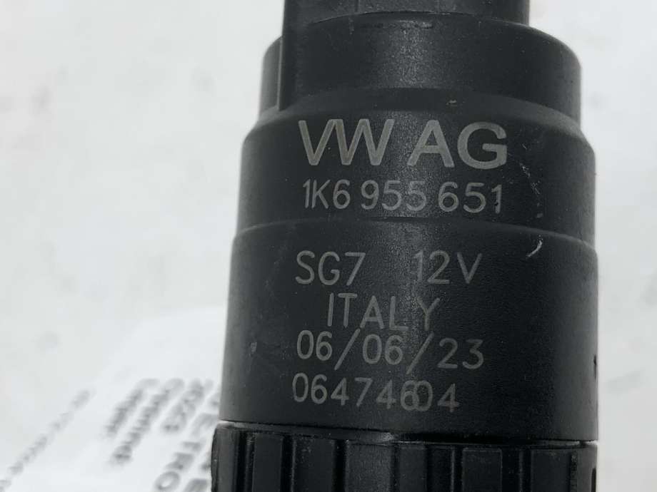 Spylerpumpe til Audi Q4 e-tron 2021-->>  (1K6 955 651|)