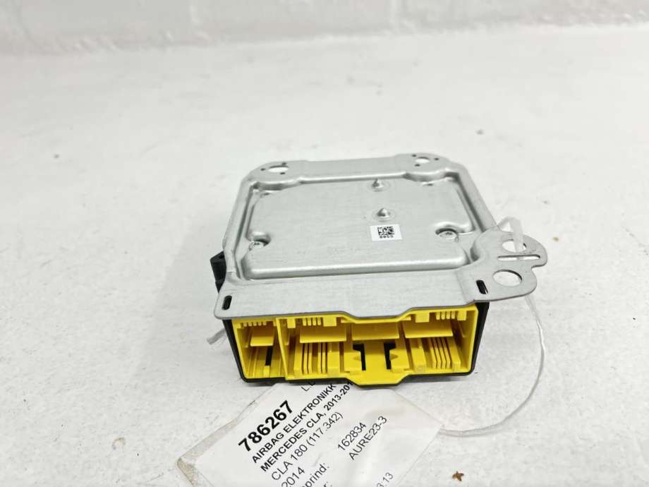 Airbag elektronikk til Mercedes CLA 2013-2019 (C117) (C117) (A 166 821 03 51|)