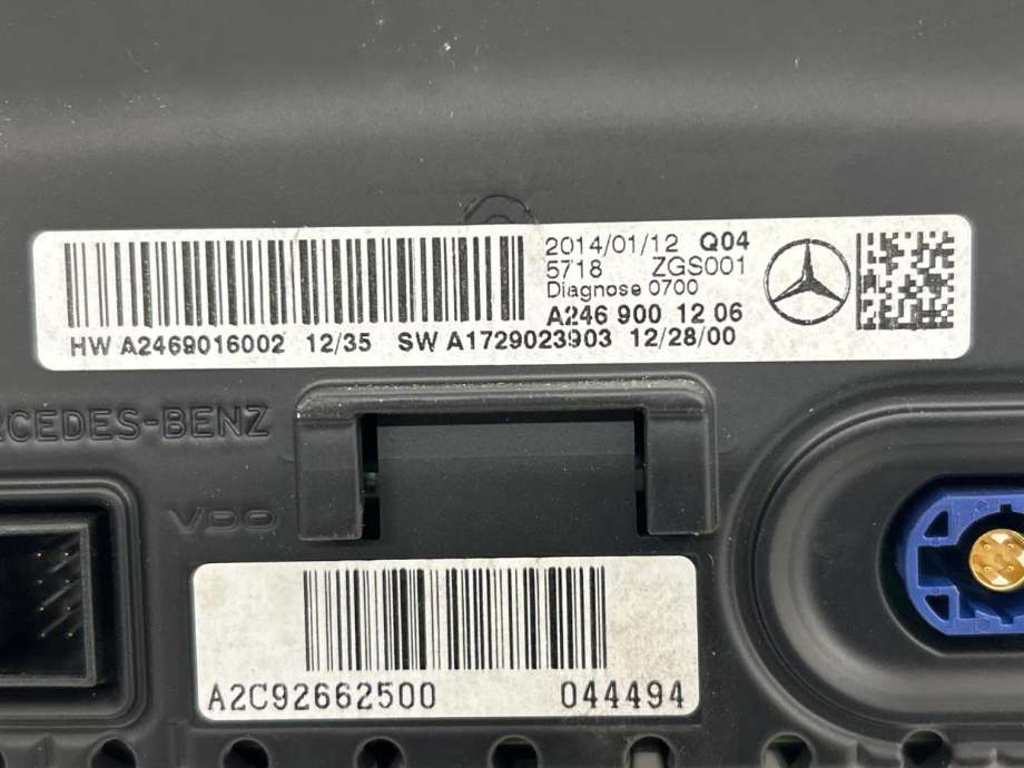 Bilstereo navigasjon skjerm til Mercedes CLA 2013-2019 (C117) (C117) (A 246 900 12 06|)