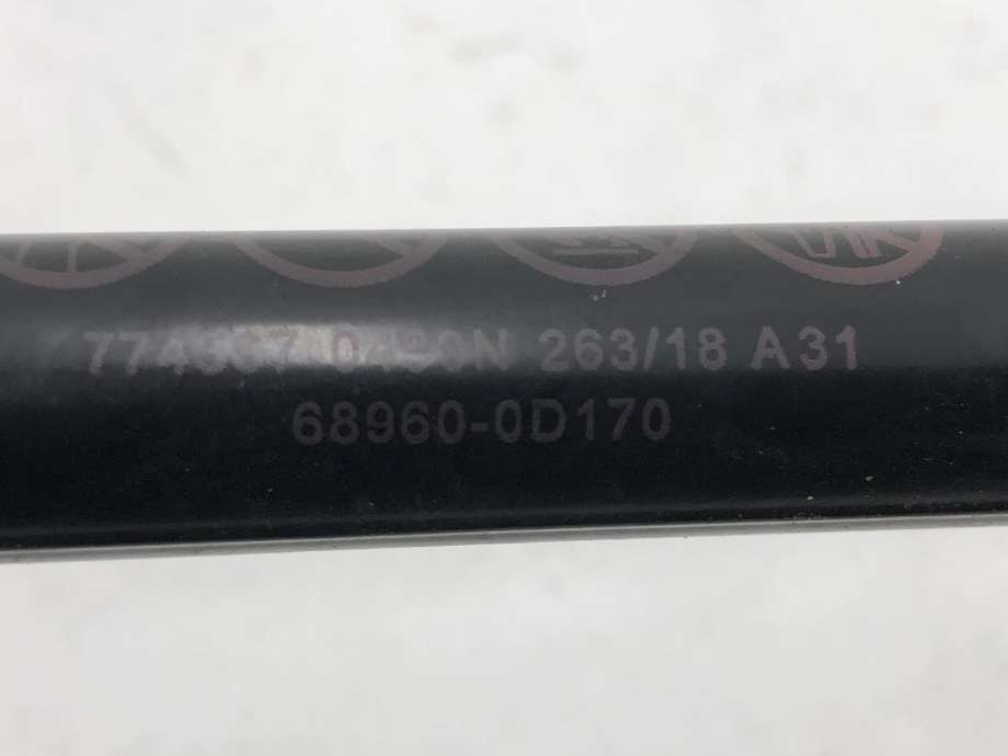 Baklukedemper til Toyota Yaris 2014-2020 (Type III, Fase 2) (689600D170|)