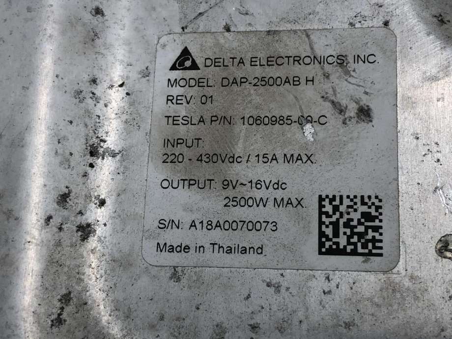 DCDC converter elbil til Tesla Model X 2016-->>  (1060985-00-C|)