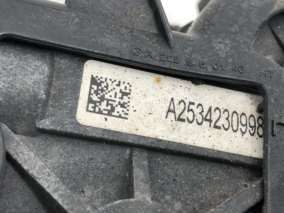 Bremsecaliper venstre bak, elektrisk til Mercedes GLC 2015-2022 (X253) (X253) (A 253 423 01 81|)