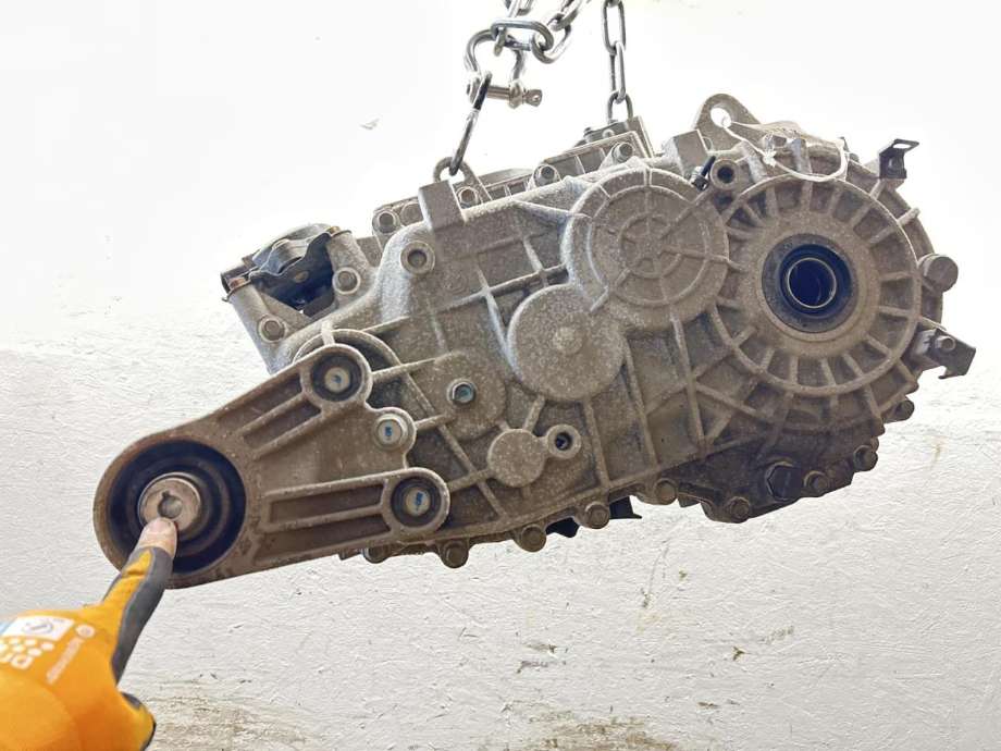 Motor elbil bak til Kia EV6 2021-->> (4400018FB0|)