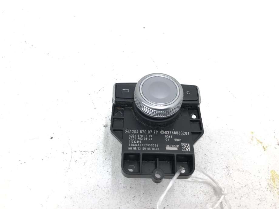 Bilstereo diverse til Mercedes GLK 2008-2015 (X204) (X204) (A 204 870 07 79|)