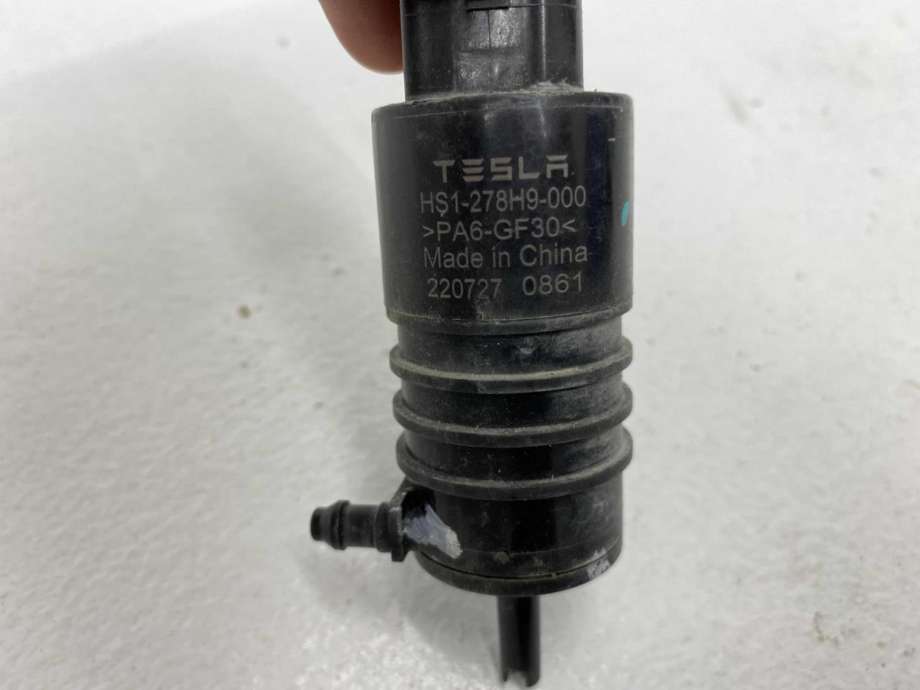 Spylerpumpe til Tesla Model Y 2021-2024 (Type I) (HS1 278H9 000|)