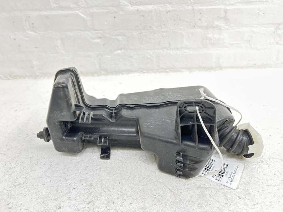 Spylertank til Mercedes EQE 2022-->>  (A 295 869 06 00|)