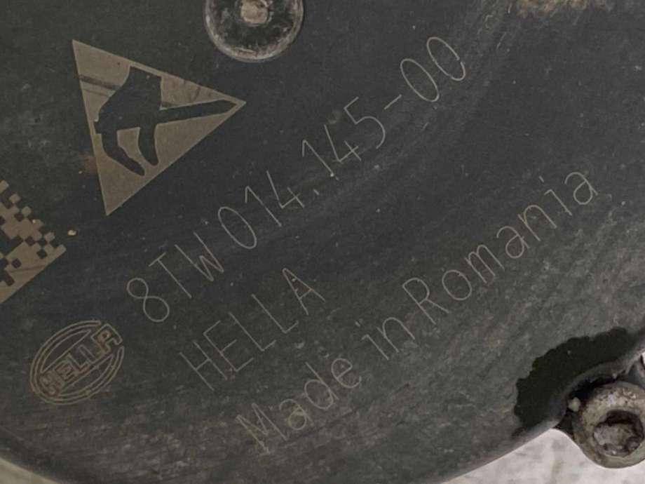 Vannpumpe elektrisk til Mercedes EQE 2022-->> (A 000 500 37 00|)