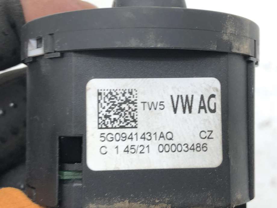 Bryter lys til VW Transporter / Caravelle 2019-->> (T6.1) (T6.1) (5G0 941 431 BE|)