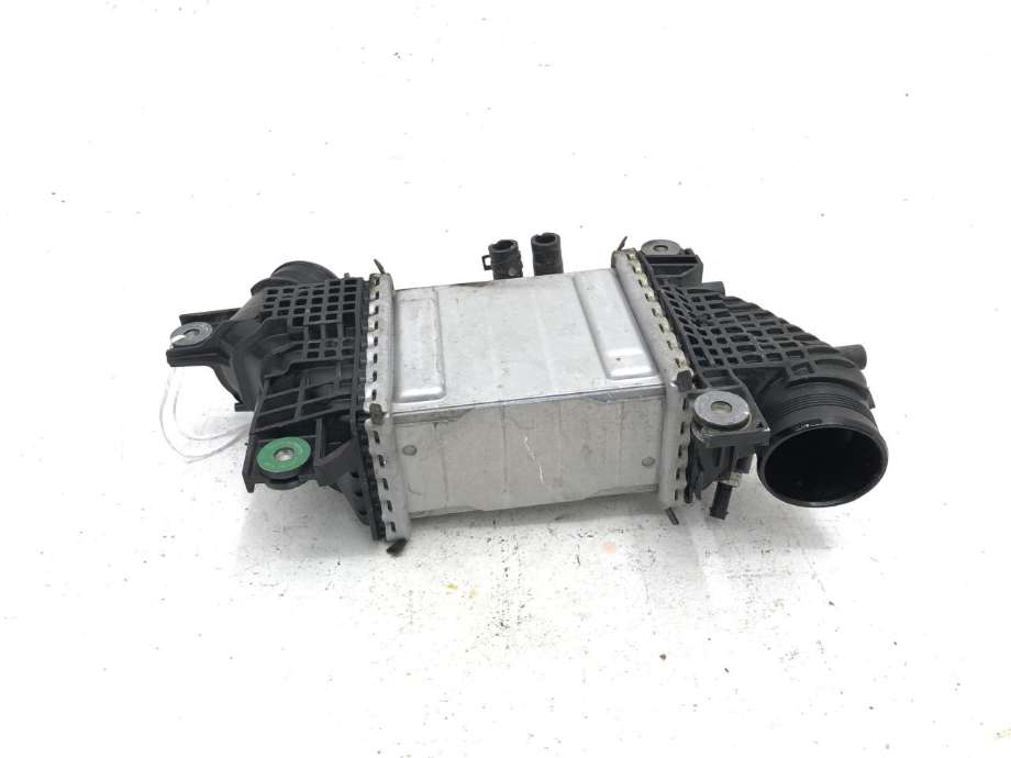 Intercooler til VW Transporter / Caravelle 2019-->> (T6.1) (T6.1) (04L 145 749 Q|)