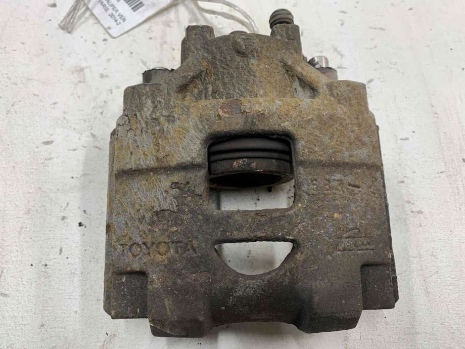 Bremsecaliper venstre foran til Toyota Yaris 2014-2020 (Type III, Fase 2)  (477500D200|)