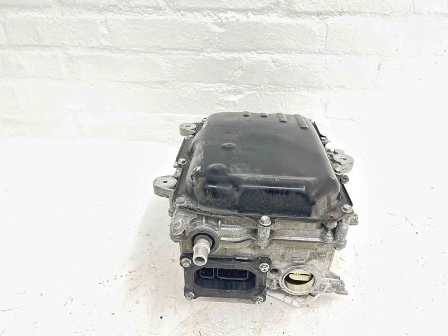 Inverter hybrid til Toyota Yaris 2014-2020 (Type III, Fase 2) (G920059086|)