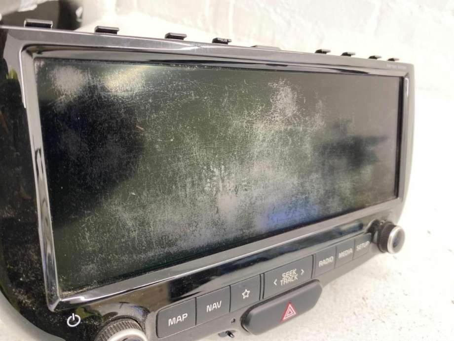Bilstereo navigasjon til Kia e-Soul 2019-->> (Type III)  (96560J2020FHV|)