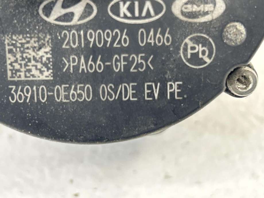 Vannpumpe elektrisk til Kia e-Soul 2019-->> (Type III) (369100E650|)