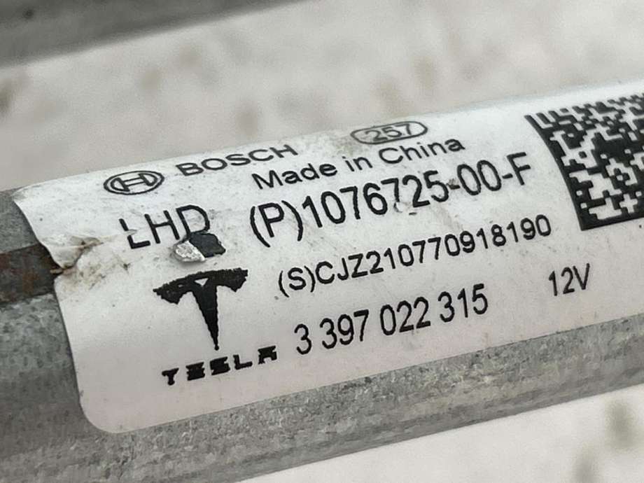 Viskermotor frontrute komplett m/overføring til Tesla Model 3 2018-2023 (Fase 1)  (107672500F|)