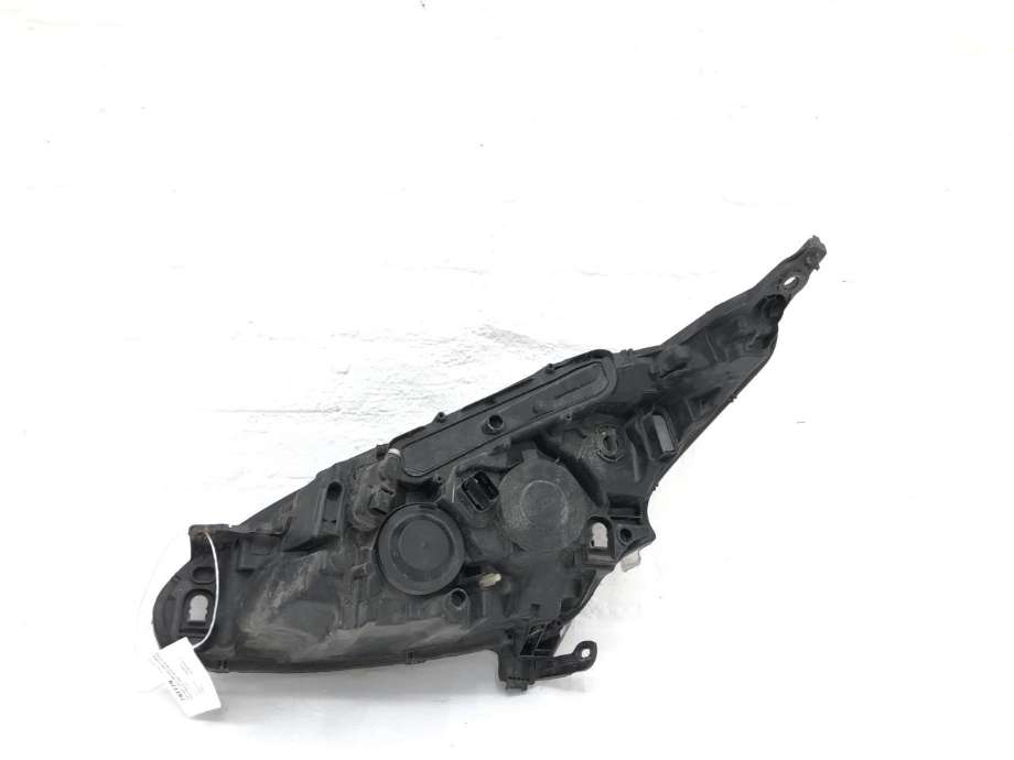 Frontlykt høyre halogen til Peugeot 208 2012-2019 (Type I)  (16 853 524 80|16 082 066 80|)