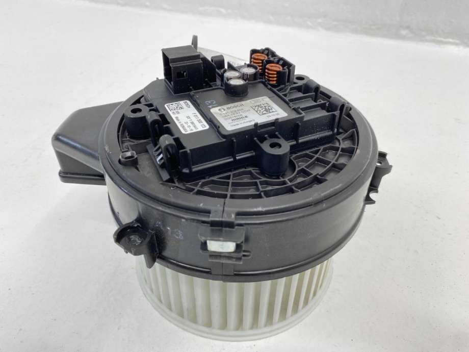 Varmeapparat motor til Volvo V90 / V90 CC / S90 2016-->>  (32241017|)