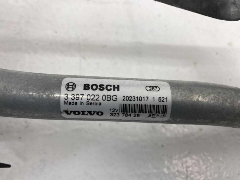 Viskermotor frontrute komplett m/overføring til Volvo V90 / V90 CC / S90 2016-->>  (32378428|)
