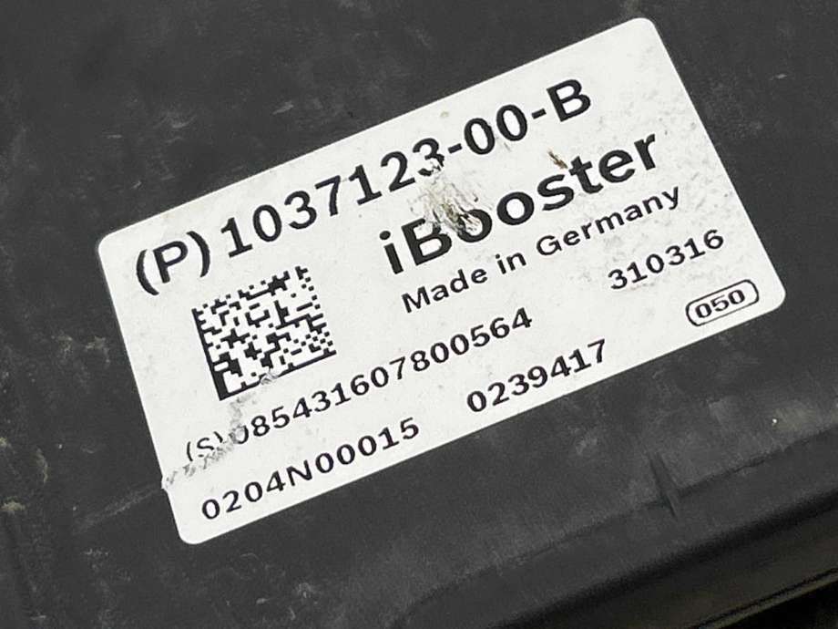 Bremsekraft-forsterker til Tesla Model S 2016-2021 (Fase 2)  (1037123-00-B|)