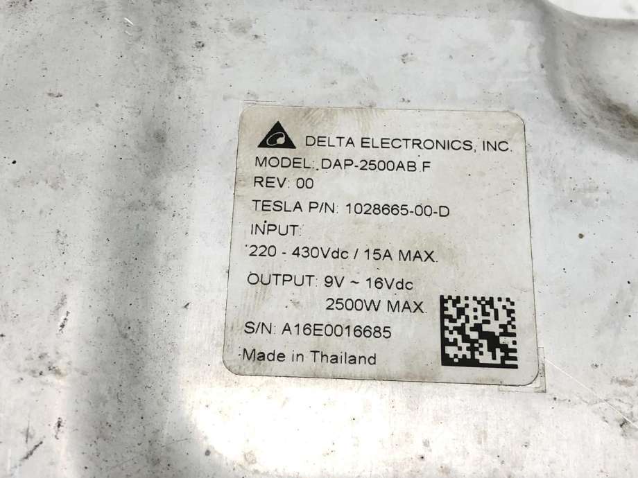 DCDC converter elbil til Tesla Model S 2016-2021 (Fase 2)  (1028665-00-D|)