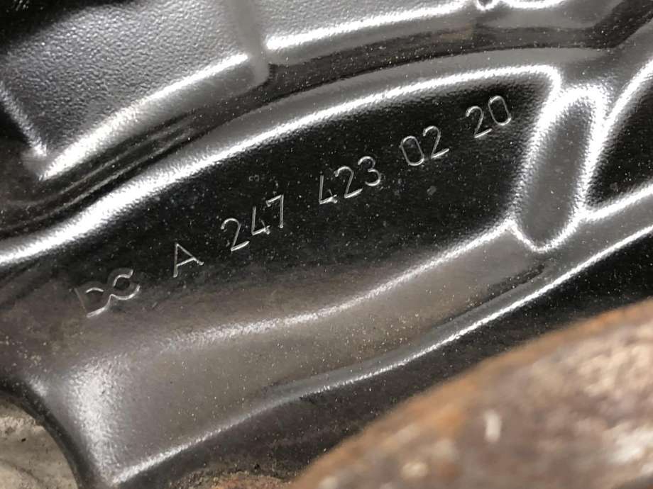 Hjulspindel høyre bak til Mercedes CLA 2019-->> (C118) (C118) (A 247 350 24 01|)