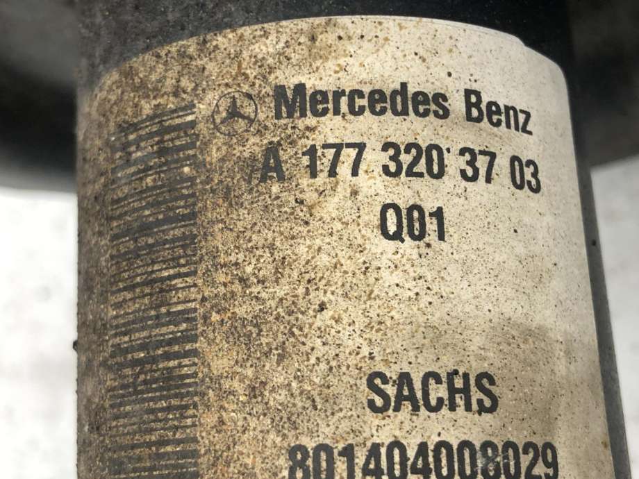 Fjærbein høyre foran til Mercedes CLA 2019-->> (C118) (C118) (A 177 323 60 00|A 177 323 58 00|A 177 321 02 00)