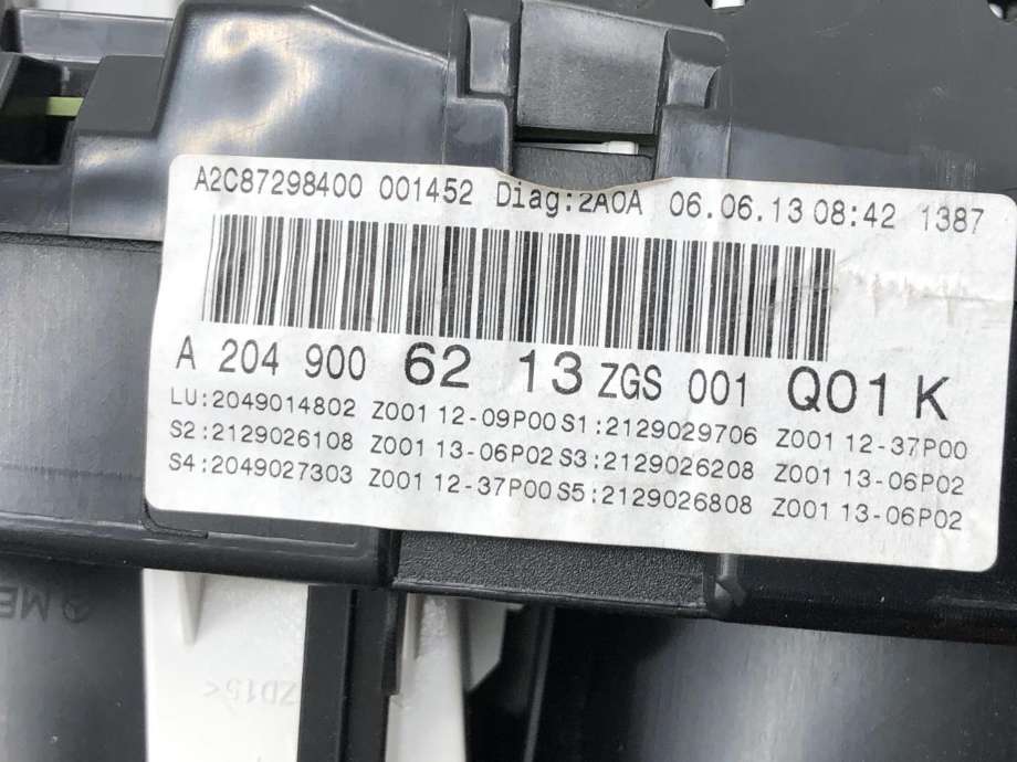 Instrumentpanel til Mercedes GLK 2008-2015 (X204) (X204) (A 204 900 62 13|)