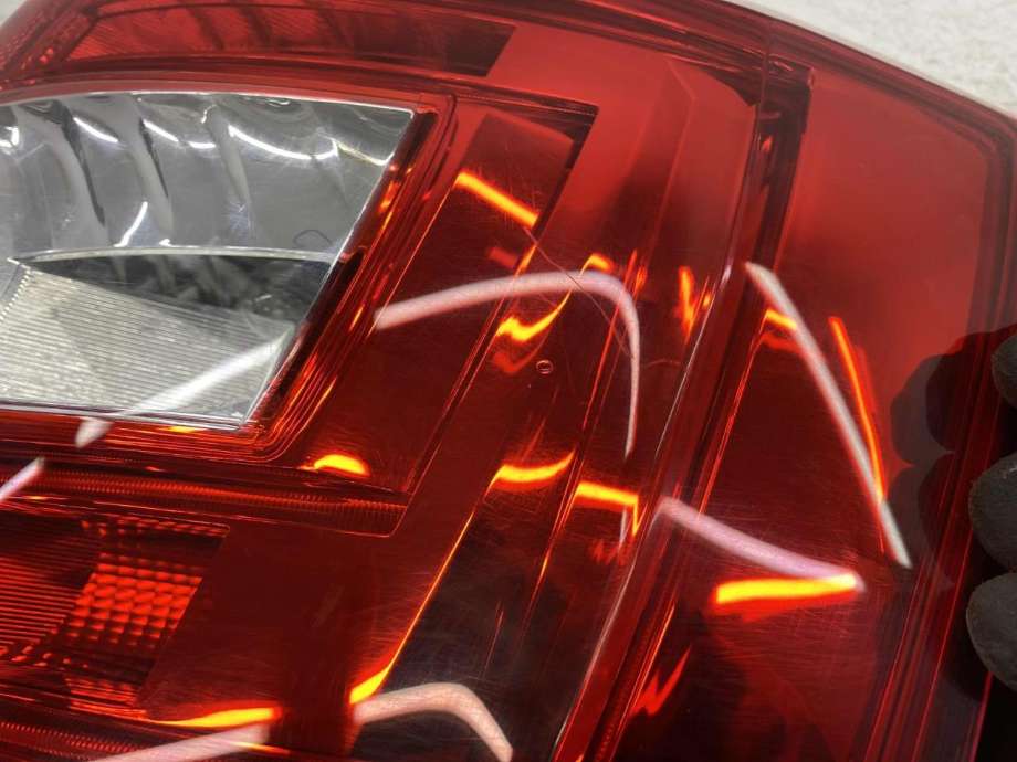 Baklykt høyre til Škoda Octavia 2013-2016 (Type III, Fase 1) (5E9 945 112 A|)