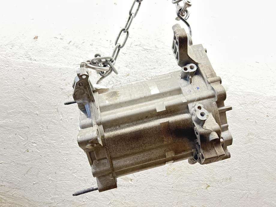 Motor elbil foran til Peugeot e-208 2019-->>  (16 762 465 80|)
