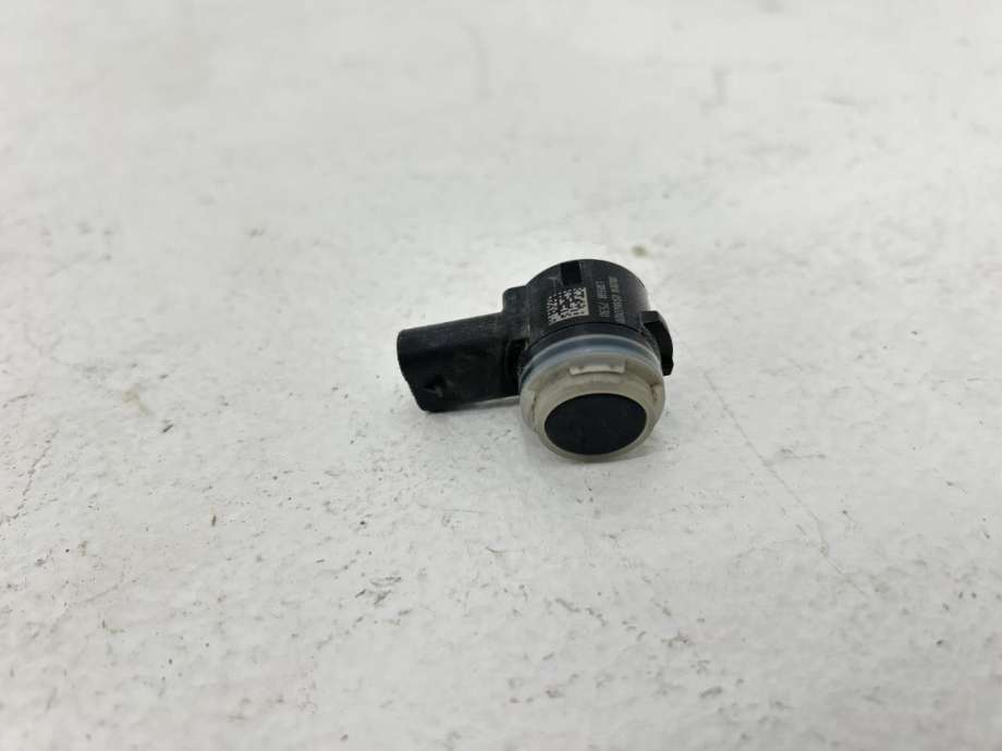 Parkeringssensor foran til Peugeot e-208, 2019-->> (16 335 594 80)