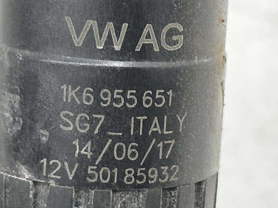 Spylerpumpe foran til Audi A3 2016-2020 (Type III, Fase 2) (1K6 955 651|)