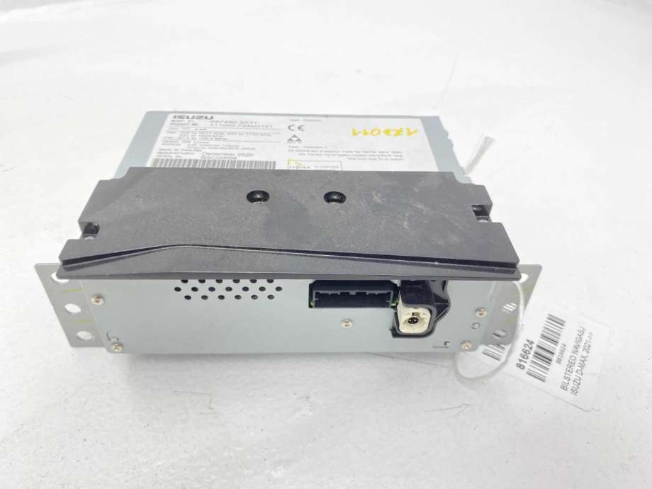 Bilstereo navigasjon til Isuzu D-Max 2021-->> (Type III) (897480 8231|)