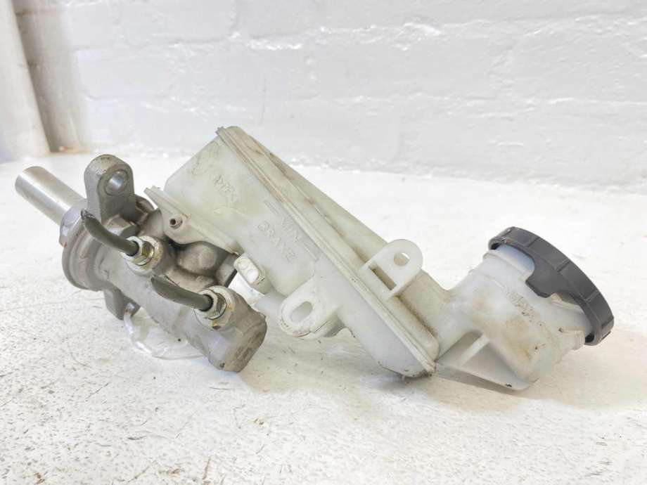 Bremsepumpe hoved til Isuzu D-Max 2021-->> (Type III)