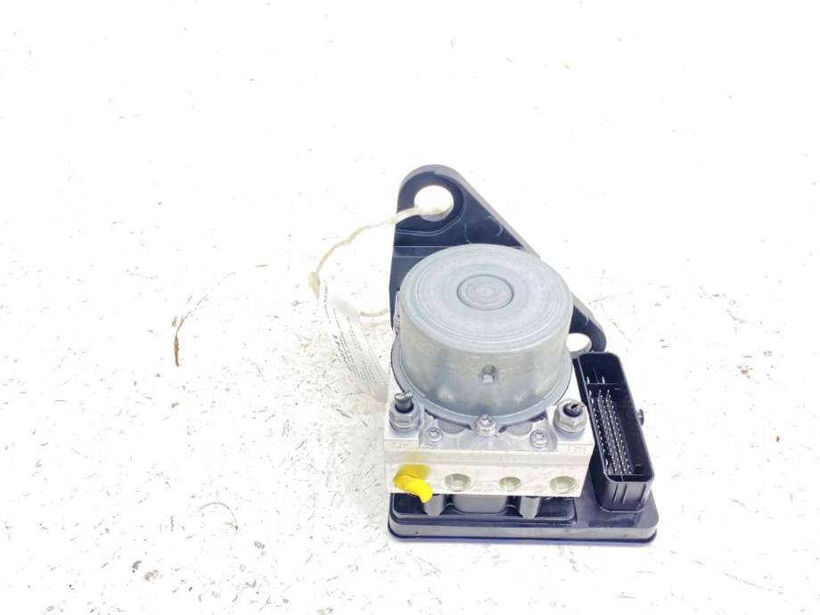 ABS sentral til Audi Q4 e-tron 2021-->>  (1EA 614 517 BQ|)